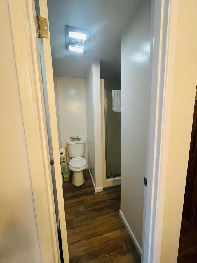 Riverfront Lodging Shady Cove Extérieur photo